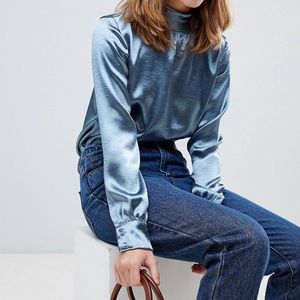 Blue iridescent satin top size XS